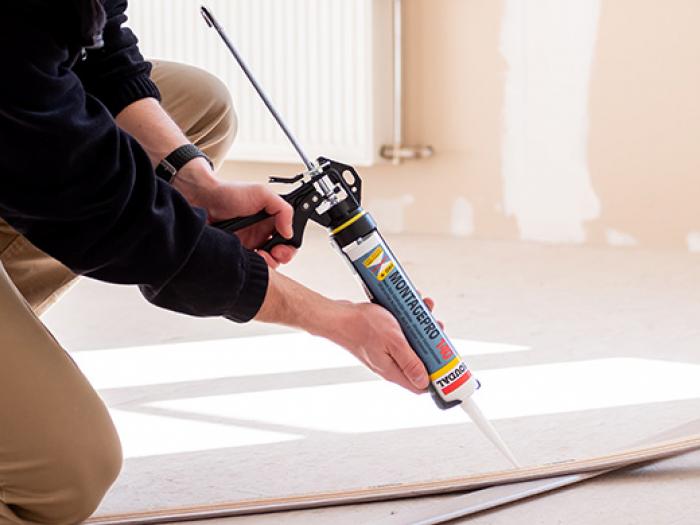 A manapplying Fix all high tack Bonding on Skirting Boards