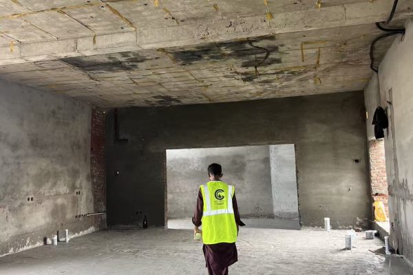 Foam Concrete application on a rooftop in Pakistan